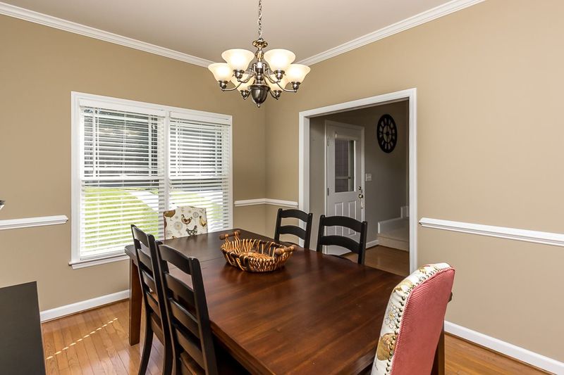 9408 Waterwood Ct, Raleigh, NC 27614