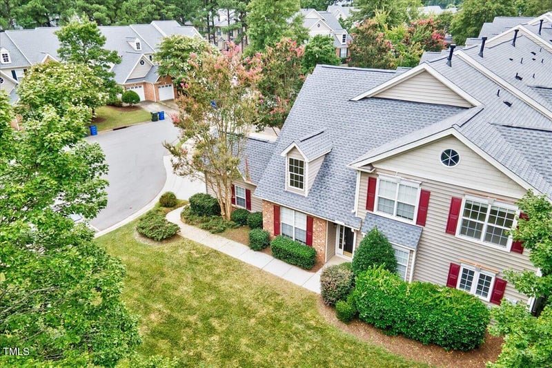 9410 Harvest Acres Ct, Raleigh, NC 27617