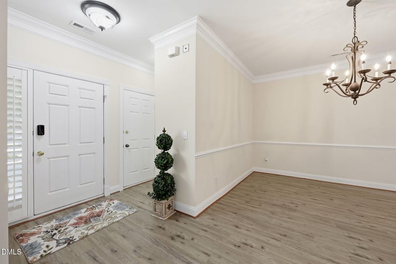 9412 Harvest Acres Ct, Raleigh, NC 27617