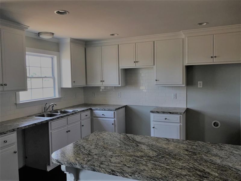 9414 Buck Deans Rd, Middlesex, NC 27557