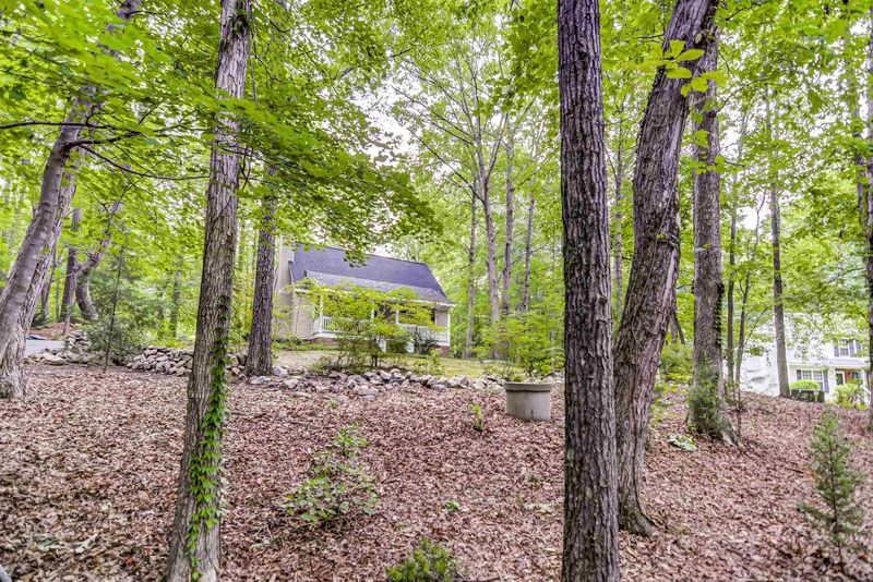 9416 Roseanna Dr, Wake Forest, NC 27587