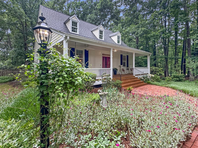 9417 Greenfield Dr, Raleigh, NC 27615