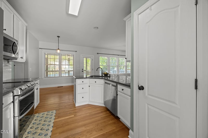 9417 White Carriage Dr, Wake Forest, NC 27587