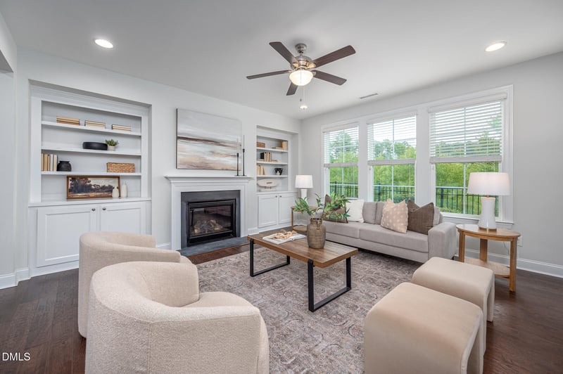 942 River Bark Pl, Cary, NC 27519