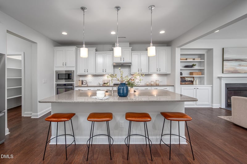 942 River Bark Pl, Cary, NC 27519