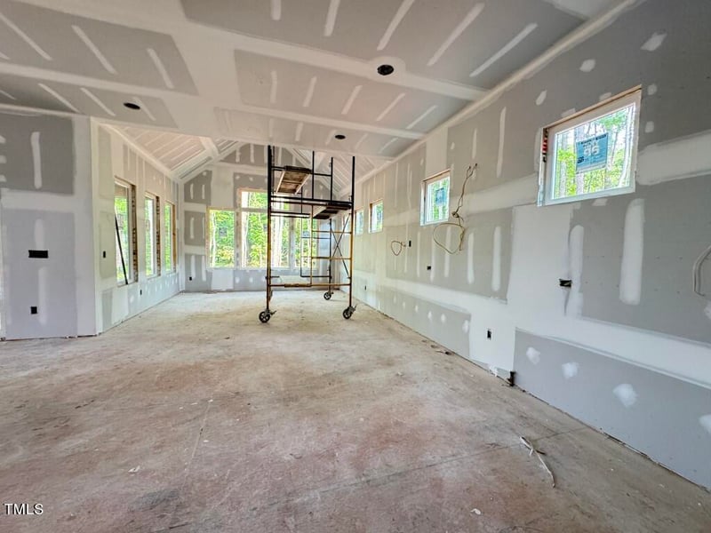 9421 Rawson Ave, Raleigh, NC 27613