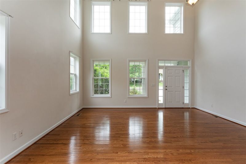 9425 Philbeck Ln, Wake Forest, NC 27587