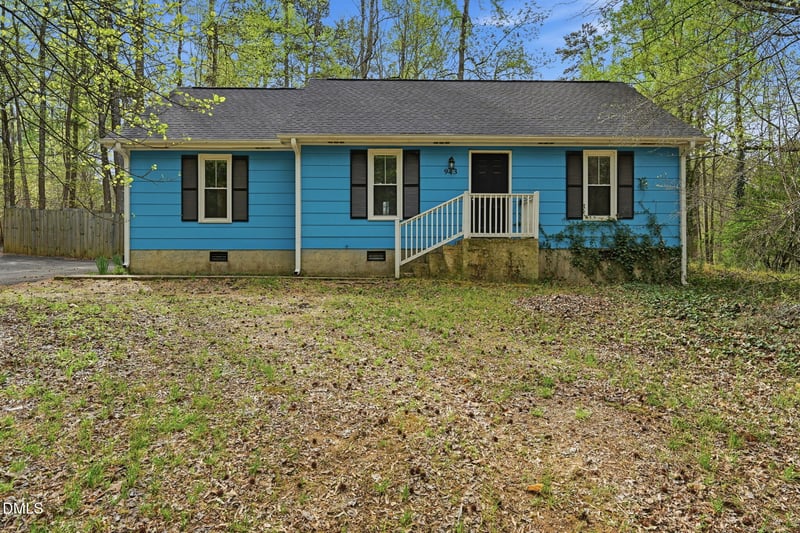 943 Holden Rd, Youngsville, NC 27596