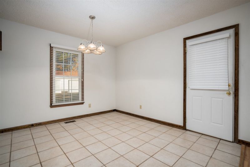 943 Whitley Rd, Middlesex, NC 27557
