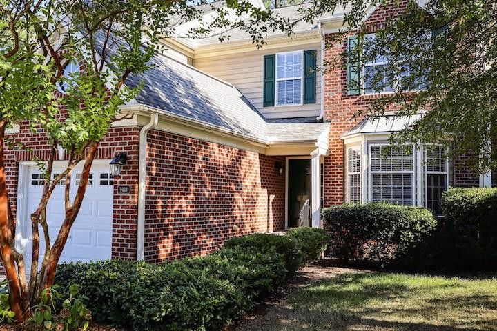 9433 Oglebay Ct, Raleigh, NC 27617