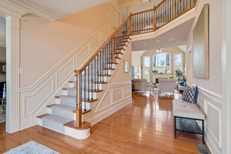 9437 Collingdale Way, Raleigh, NC 27617