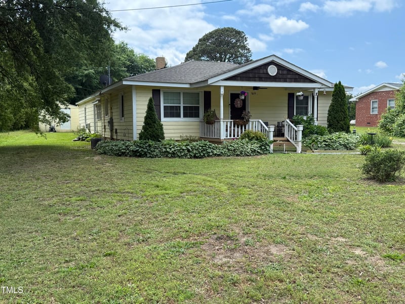 9439 Clayton Blvd, Clayton, NC 27520