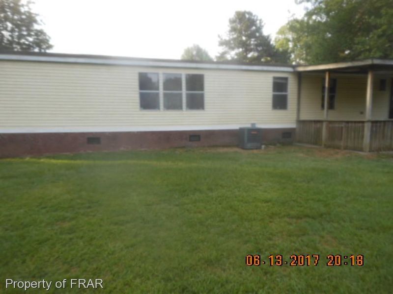944 Frances Dr, Fayetteville, NC 28306