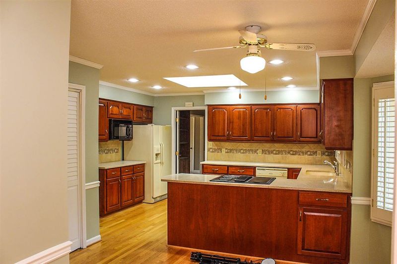 9444 Springdale Dr, Raleigh, NC 27613