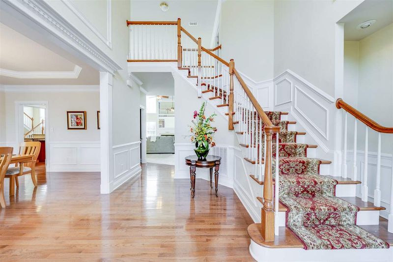 9445 Collingdale Way, Raleigh, NC 27617