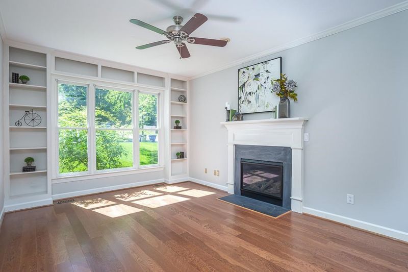 9449 Bells Valley Dr, Raleigh, NC 27617
