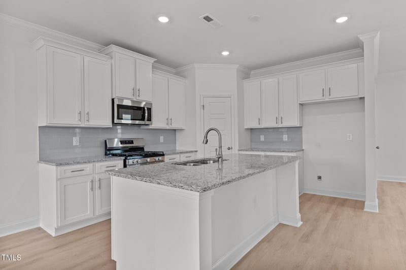 945 Alma Railway Dr #559, Wake Forest, NC 27587