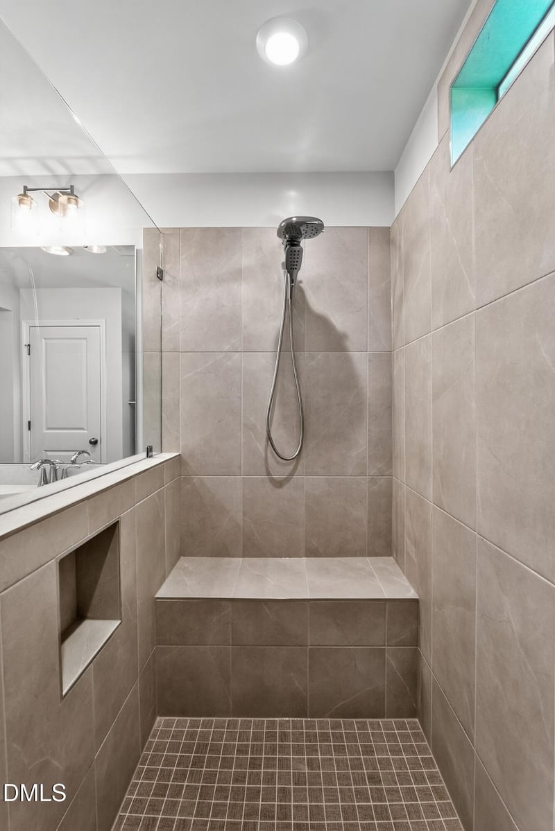945 Serenity Walk Pw, Fuquay Varina, NC 27526
