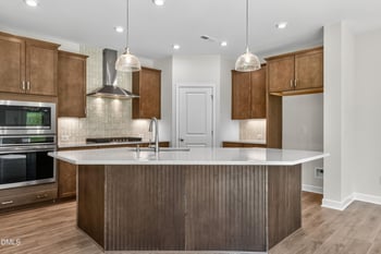 945 Serenity Walk Pw, Fuquay Varina, NC 27526