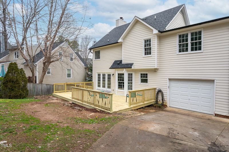945 St Catherines Dr, Wake Forest, NC 27587