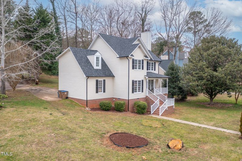 945 St Catherines Dr, Wake Forest, NC 27587