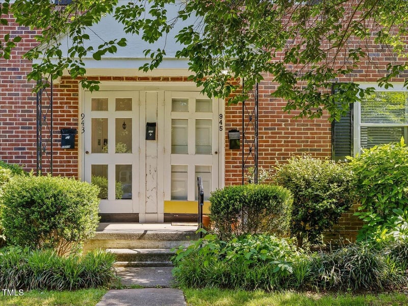 945 St Marys St, Raleigh, NC 27605
