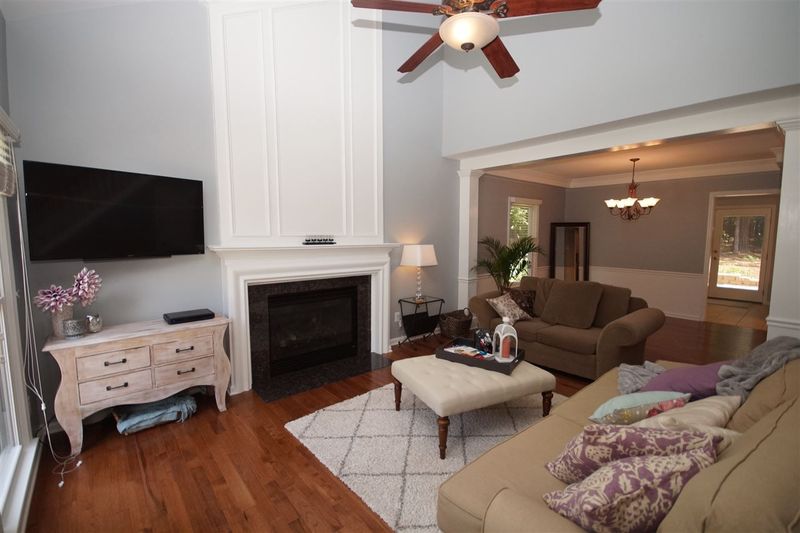 9452 Bella Valley Dr, Raleigh, NC 27617