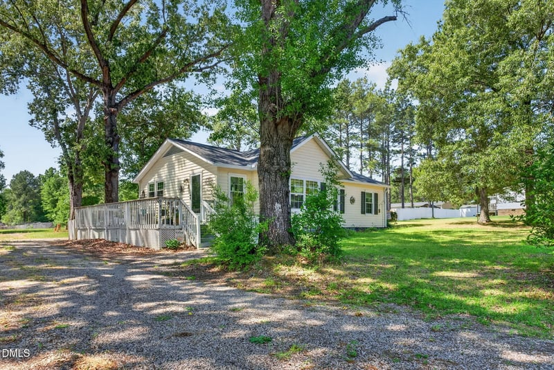 9453 Carolina 27 , Lillington, NC 27546