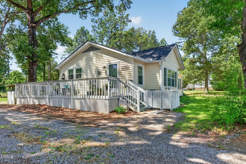 9453 Carolina 27 , Lillington, NC 27546