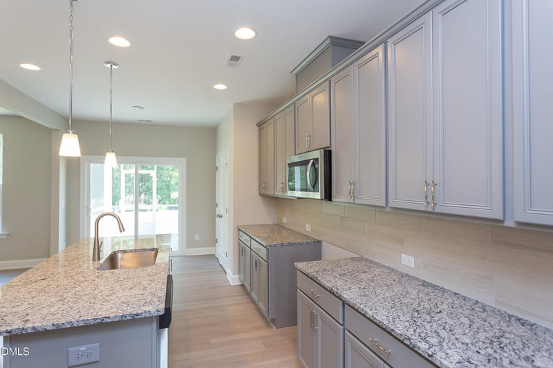 9453 Wood River Dr #08, Zebulon, NC 27597