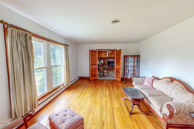 9455 Boston Rd, Roxboro, NC 27574
