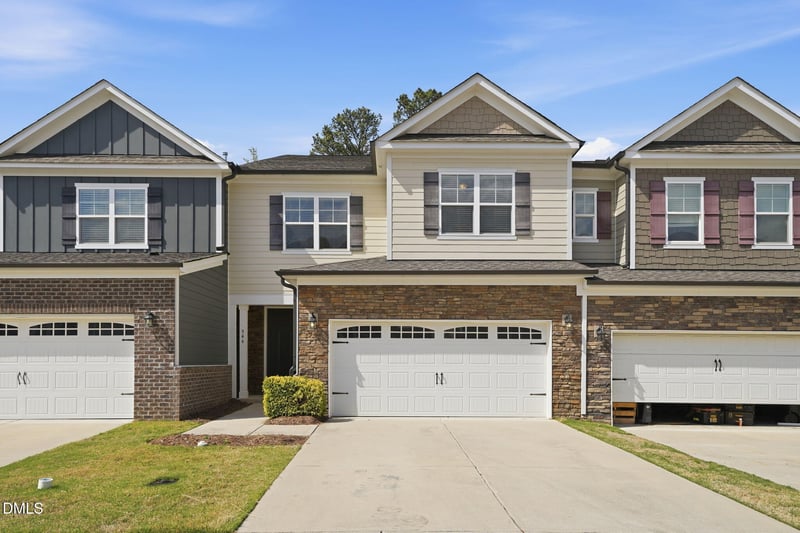 946 Haybeck Ln, Apex, NC 27523