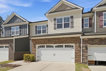 946 Haybeck Ln, Apex, NC 27523