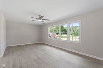 946 Jacksontown Rd, Henderson, NC 27537
