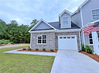 946 Kensington Park Rd, Fayetteville, NC 28311