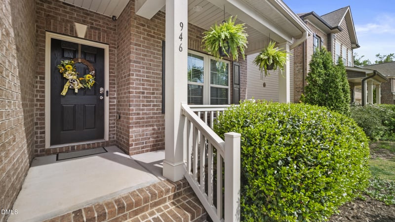 946 Longleaf Pine Pl, Mebane, NC 27302