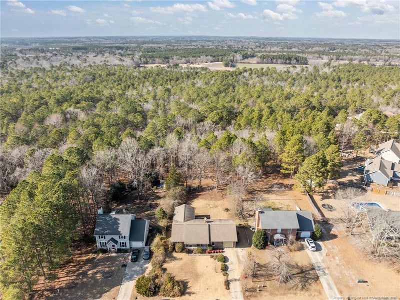 946 Pepperwood Dr, Fayetteville, NC 28311