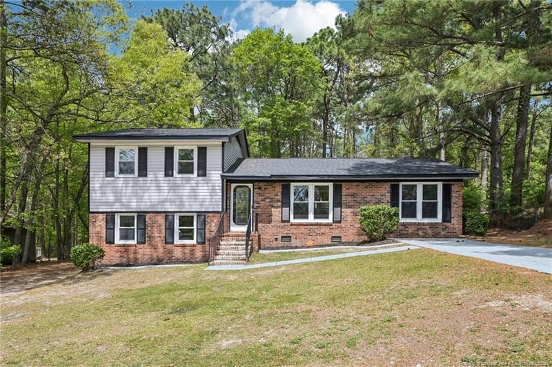 946 Rancho Dr, Fayetteville, NC 28303