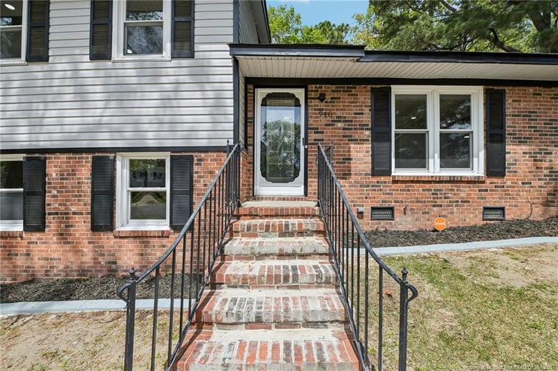 946 Rancho Dr, Fayetteville, NC 28303