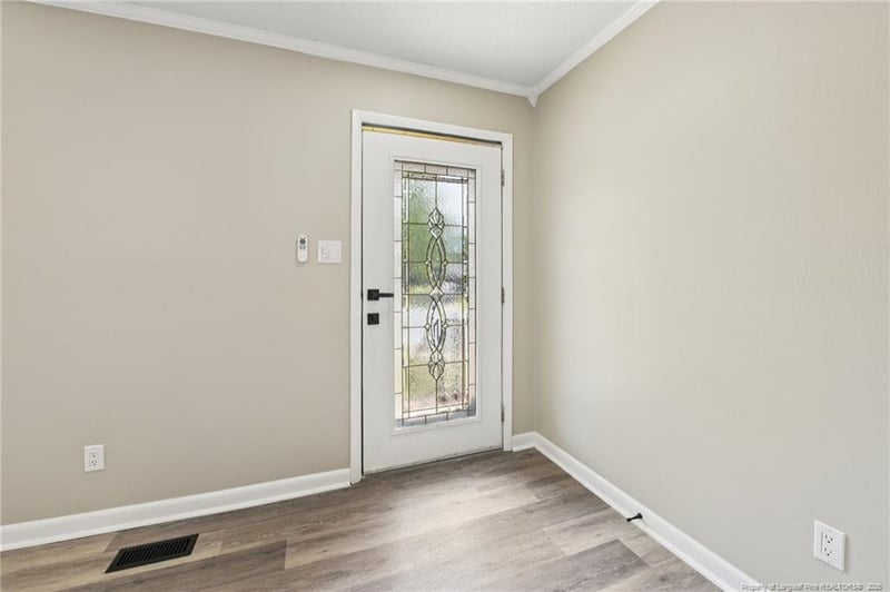 946 Rancho Dr, Fayetteville, NC 28303