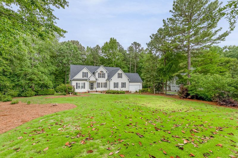 947 Carlton St, Clayton, NC 27520
