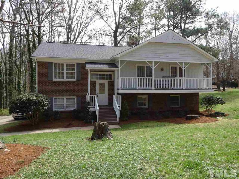 947 Ivy Ln, Cary, NC 27511