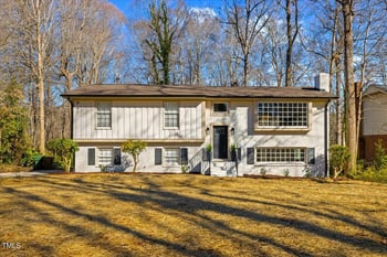 947 Manchester Dr, Cary, NC 27511