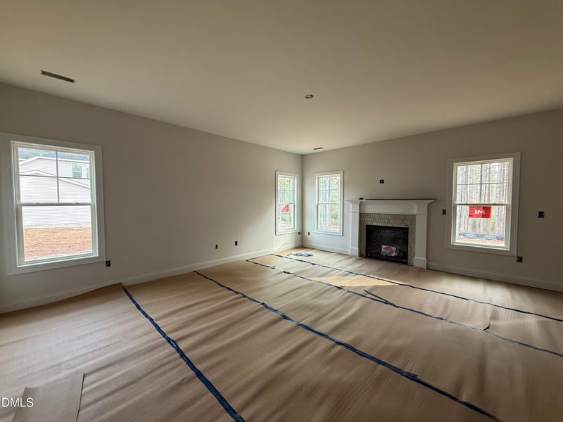 947 Rhum Dr, Fayetteville, NC 28311