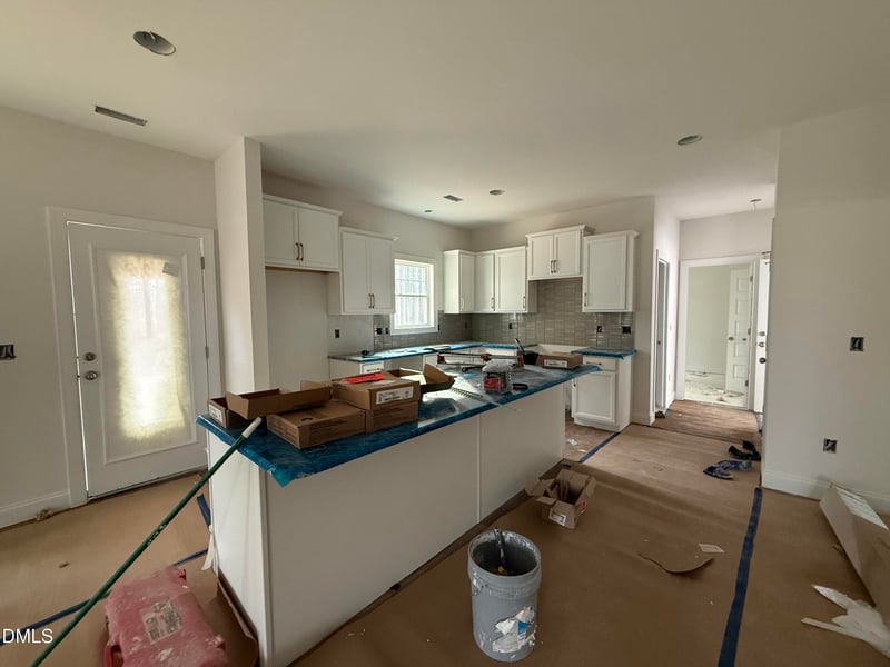 947 Rhum Dr, Fayetteville, NC 28311