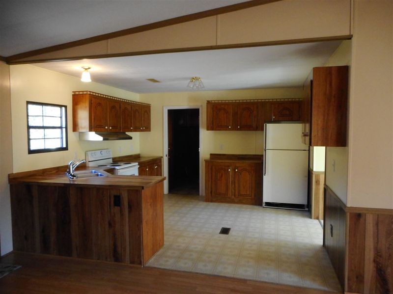948-E 10th Ave, Angier, NC 27501