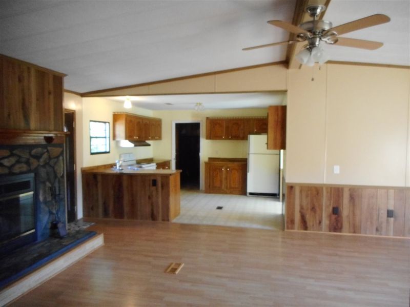 948-E 10th Ave, Angier, NC 27501