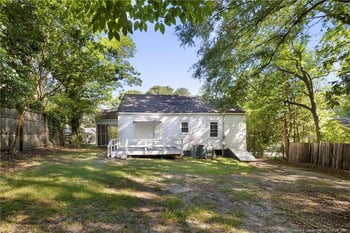 948 Mckimmon Rd, Fayetteville, NC 28303
