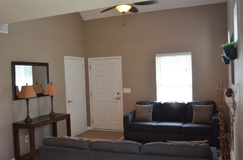 948 Stinson Ave, Holly Springs, NC 27540