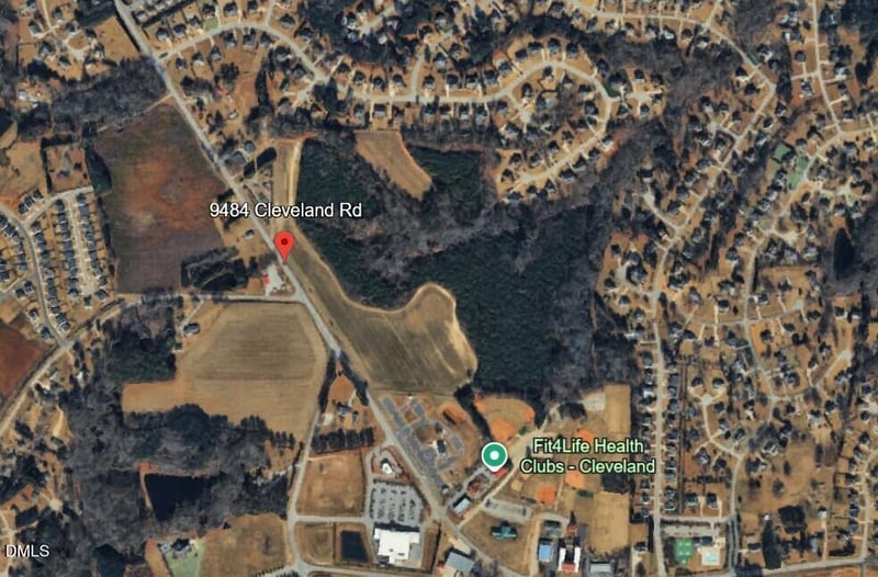 9484 Cleveland Rd, Clayton, NC 27520